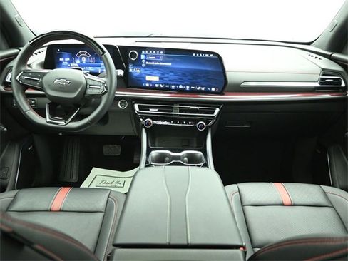 Used 2024 Chevrolet Traverse RS w/ LPO, Floor Liner Package image 23