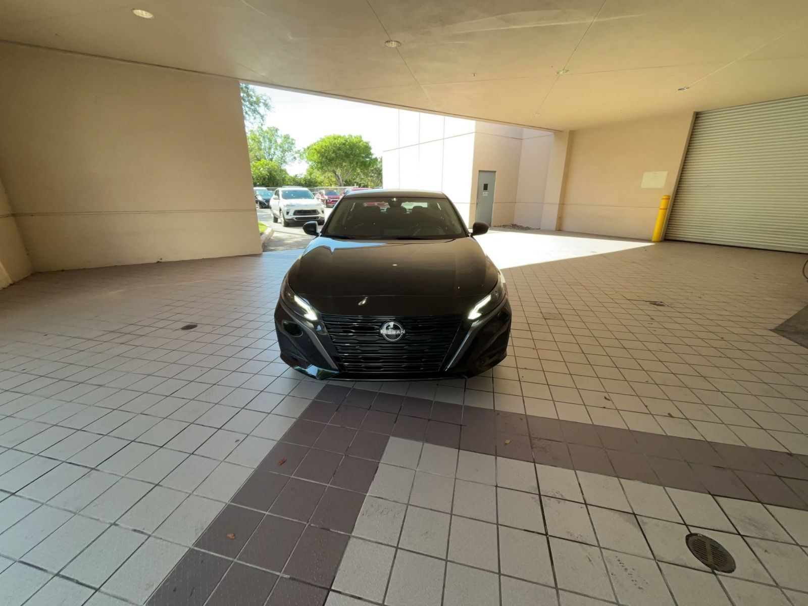 Used 2026 Nissan Altima 2.5 SV FWD image 4