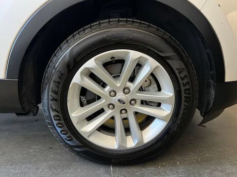 Used 2013 Ford Explorer XLT FWD image 12