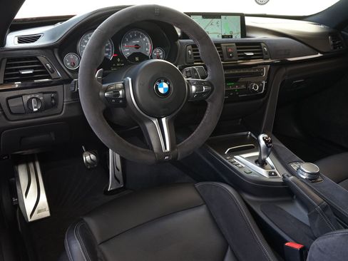 Used 2020 BMW M4 CS w/ Executive Package image 13