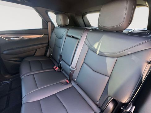Certified 2025 Cadillac XT5 Luxury image 31