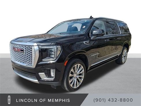 Used 2022 GMC Yukon XL Denali image 1