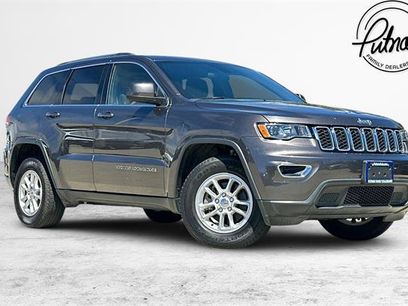 Used 2020 Jeep Grand Cherokee Laredo