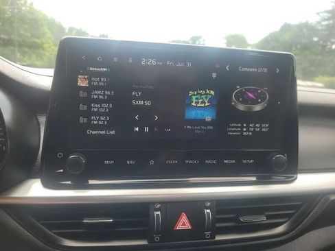 Certified 2023 Kia Forte GT-Line FWD image 30