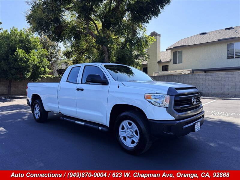 Used 2015 Toyota Tundra SR RWD image 1