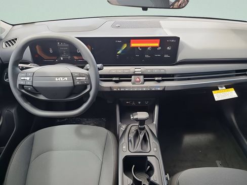 Used 2025 Kia K4 FWD image 22