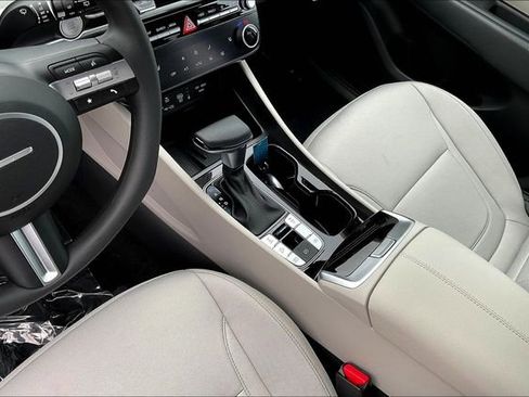 New 2025 Hyundai Tucson SEL image 8