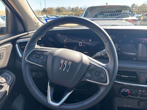 Used 2025 Buick Encore GX Preferred image 25