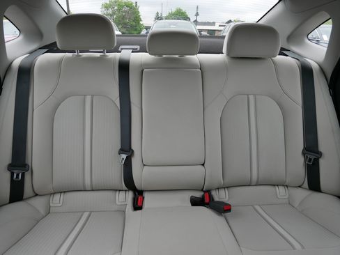 Certified 2023 Hyundai Sonata SEL w/ Preferred Accessory Package FWD image 13