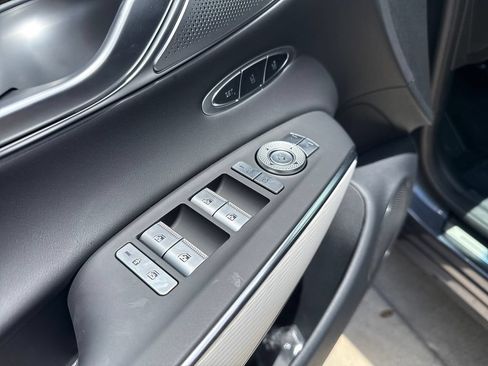 New 2026 Genesis GV70 2.5T Advanced AWD/4WD image 11