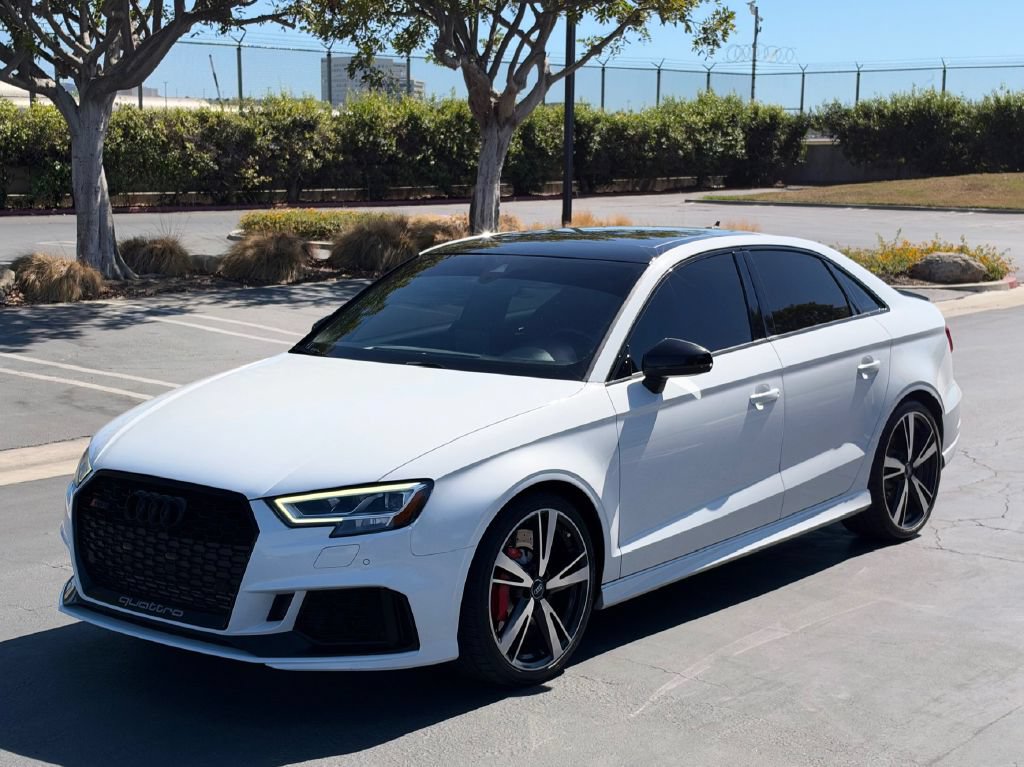 Used 2020 Audi RS 3 w/ Black Optic Package AWD/4WD image 2
