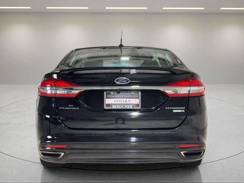 Used 2017 Ford Fusion Titanium AWD/4WD image 4