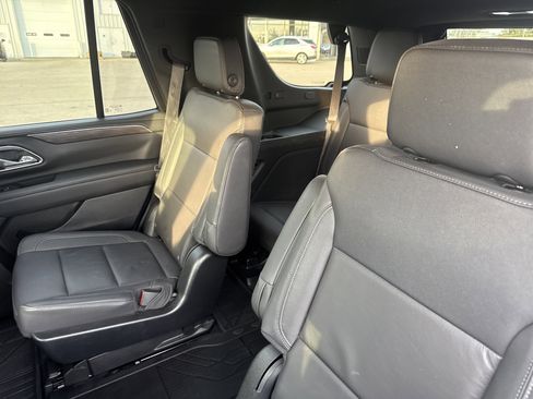 Used 2023 Chevrolet Tahoe LT w/ LT Signature Package image 12