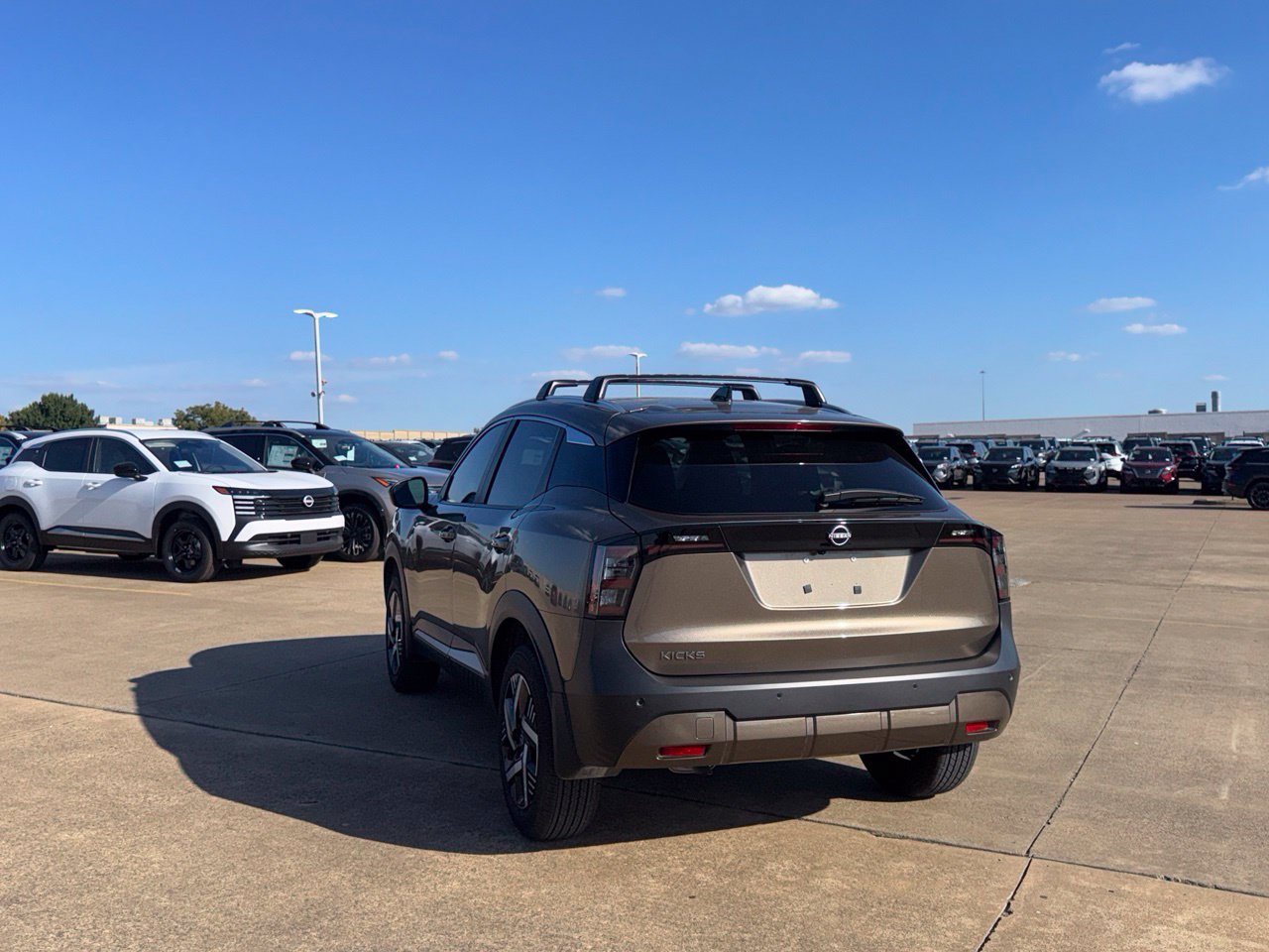 Used 2026 Nissan Kicks SV w/ Cold Weather Package FWD image 20