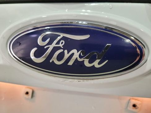 Used 2011 Ford Escape XLT image 53