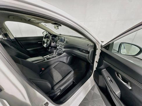 Used 2022 Nissan Sentra SV FWD image 29