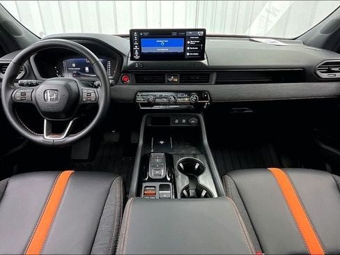 Certified 2026 Honda Passport TrailSport image 15