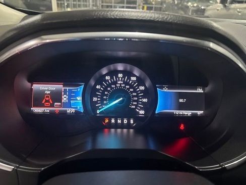 Used 2021 Ford Edge Titanium AWD/4WD image 19