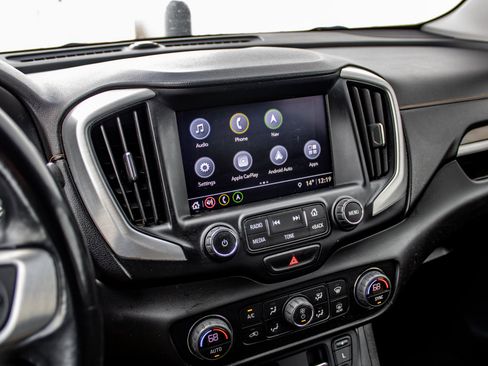 Used 2018 GMC Terrain SLE w/ Driver Convenience Package image 31