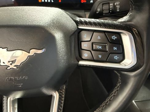 Used 2025 Ford Mustang Premium RWD image 23