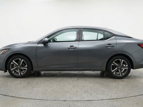 Used 2025 Nissan Sentra SV image 5