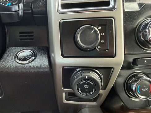 Used 2016 Ford F150 Lariat image 35