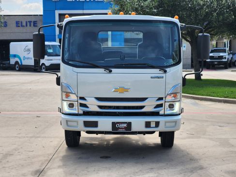 New 2025 Chevrolet Low Cab Forward 5500XG image 3