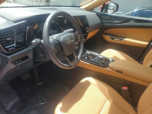 Used 2024 Lexus NX 250 FWD image 16