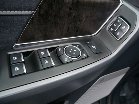 Certified 2024 Ford F250 Lariat w/ Lariat Ultimate Package image 13