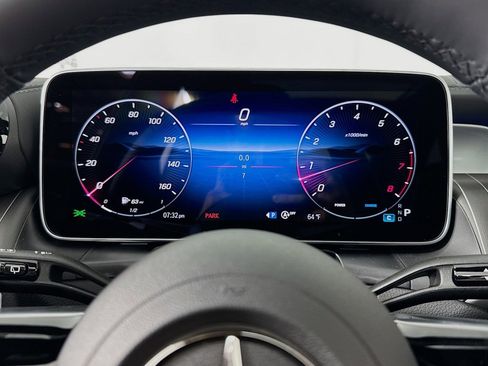 New 2026 Mercedes-Benz GLC 300 image 18