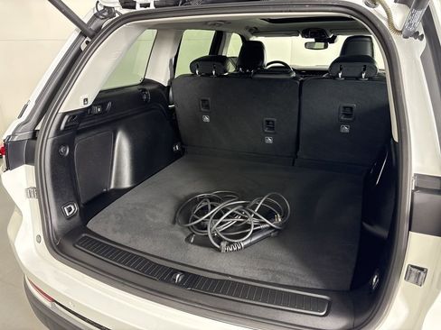 Used 2022 Jeep Grand Cherokee Limited 4xe image 21