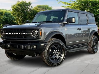 New 2025 Ford Bronco Big Bend w/ Black Diamond Package