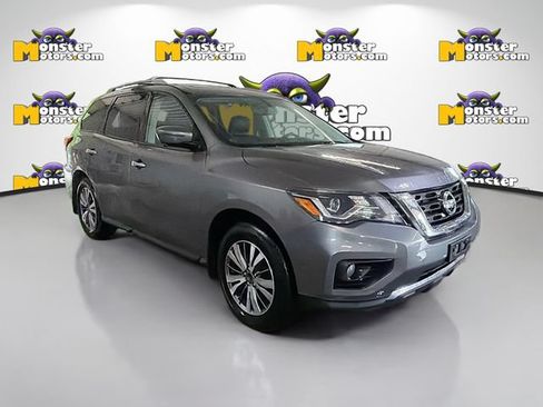 Used 2018 Nissan Pathfinder SL AWD/4WD image 3