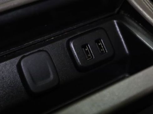 Used 2018 GMC Yukon Denali w/ Denali Ultimate Package image 26