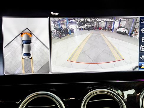 Used 2020 Mercedes-Benz E 450 4MATIC Sedan w/ Parking Assistance Package image 28