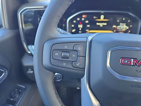 New 2026 GMC Sierra 1500 Elevation image 18