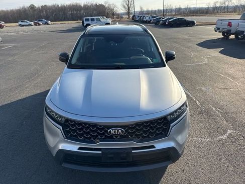 Used 2021 Kia Sorento S w/ Panoramic Sunroof Package image 10