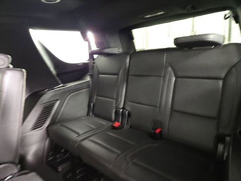 Used 2023 Chevrolet Tahoe LT AWD/4WD image 16