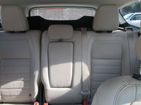 Used 2018 Ford Escape SEL FWD image 18