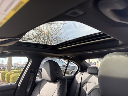 New 2026 BMW 330i xDrive Sedan image 9