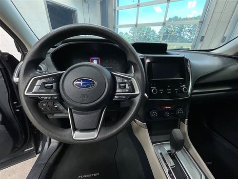 Used 2022 Subaru Forester AWD/4WD image 14