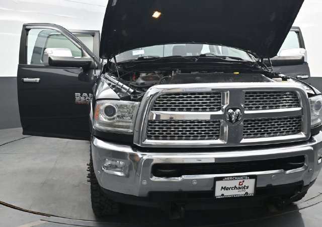 Used 2016 RAM 3500 Laramie AWD/4WD image 47