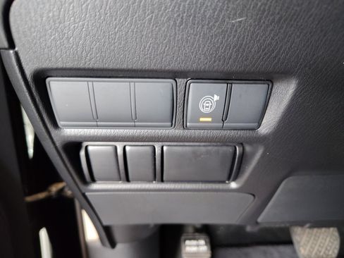 Used 2024 Nissan Armada SV RWD image 28