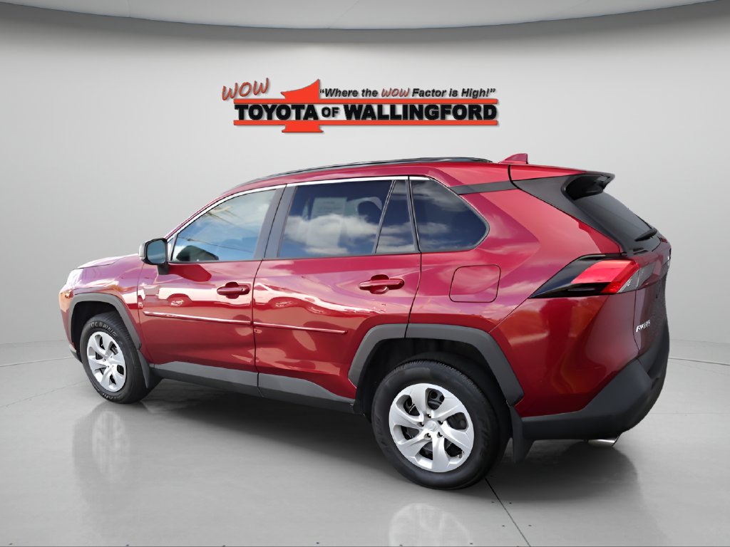 Used 2021 Toyota RAV4 LE AWD/4WD image 6