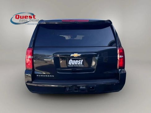 Used 2020 Chevrolet Suburban LT AWD/4WD image 4