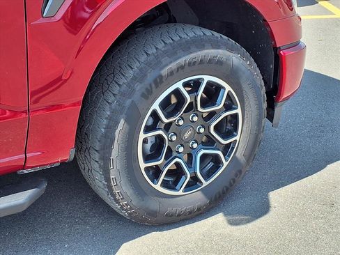 Used 2022 Ford F150 XLT w/ Equipment Group 302A High image 26