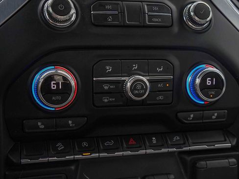 Used 2021 GMC Sierra 1500 SLT w/ X31 Off-Road Package image 19