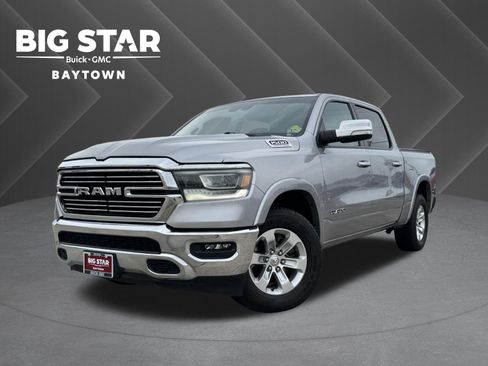 Used 2022 RAM 1500 Laramie AWD/4WD image 1