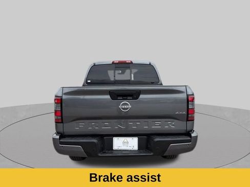 Used 2025 Nissan Frontier SV AWD/4WD image 8