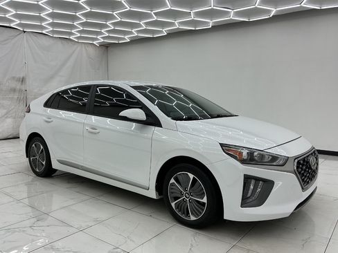 Used 2021 Hyundai Ioniq SE FWD image 7